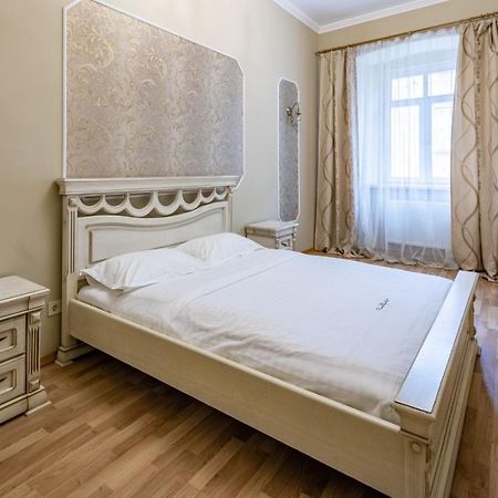 Romari Сербська 9 Apartment Lviv Exterior photo