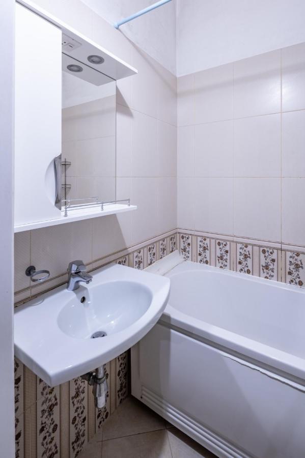 Romari Сербська 9 Apartment Lviv Exterior photo